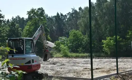 Nowe korty tenisowe w Rogoźnie – inwestycja za ponad 300 tys. zł